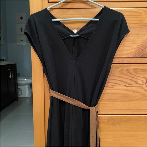 Zara À-Line V-neck Flare Dress with Belt NEW - Picture 2 of 6